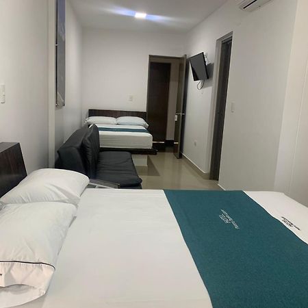 Hotel Puerto Triunfo Doradal Buitenkant foto