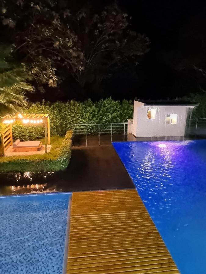 Hotel Puerto Triunfo Doradal Buitenkant foto