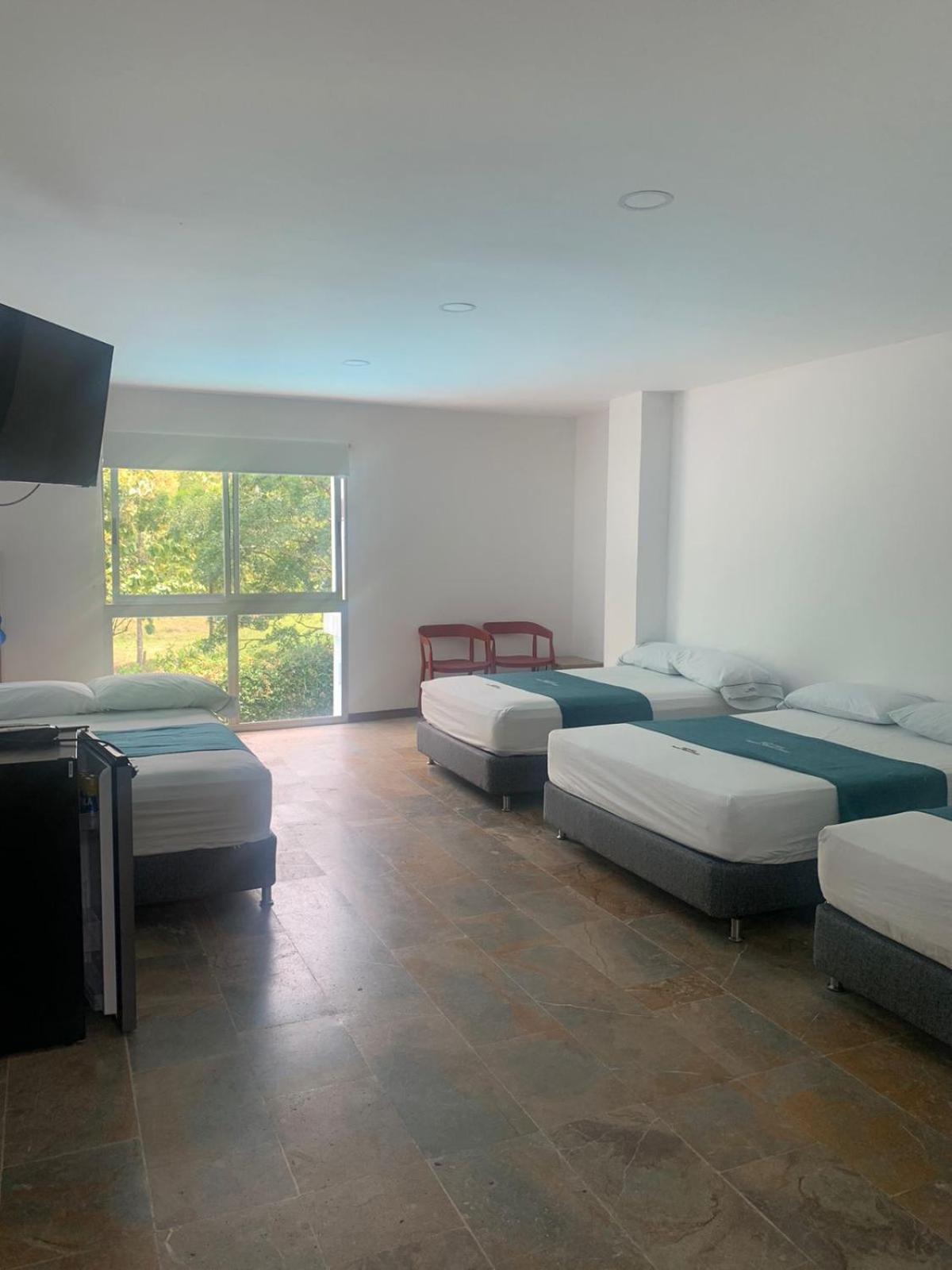 Hotel Puerto Triunfo Doradal Buitenkant foto